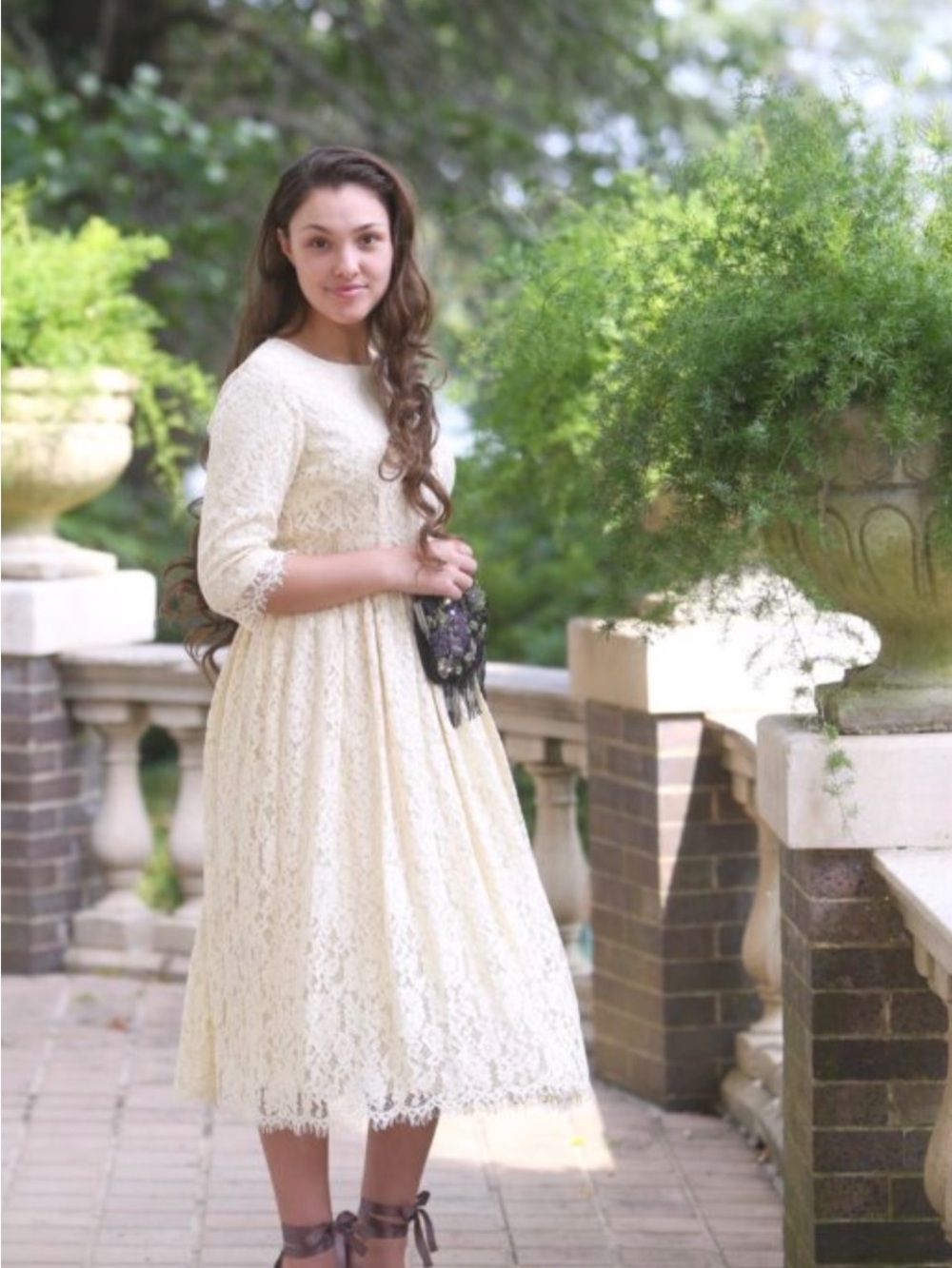 Dainty Jewells Cream Lace Midi Dress with Three-Quarter Sleeves